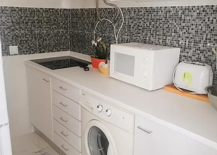 Da Rocha 1 Bedroom With Balcony Daire