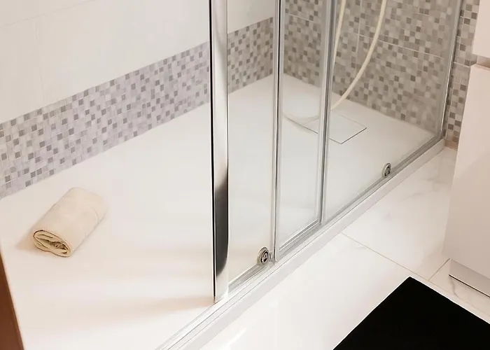 Da Rocha 1 Bedroom With Balcony * Portimão