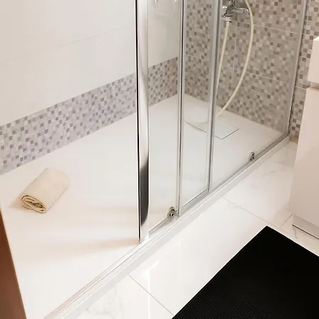Da Rocha 1 Bedroom With Balcony * Portimão