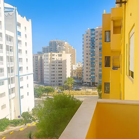 Apartment Da Rocha 1 Bedroom With Balcony *