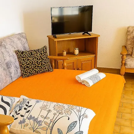 Apartment Da Rocha 1 Bedroom With Balcony
